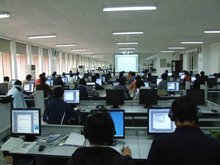 长沙理工大学城南学院计算机与通信工程学院 计算机技术开发教育的实践与探索