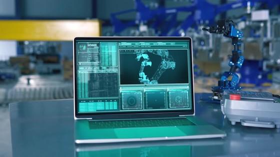 跨足智能新纪元 计算机技术开发重构未来数字生态